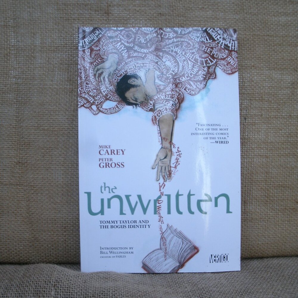 The Unwritten #1 by Carey & Gross Vertigo Comics